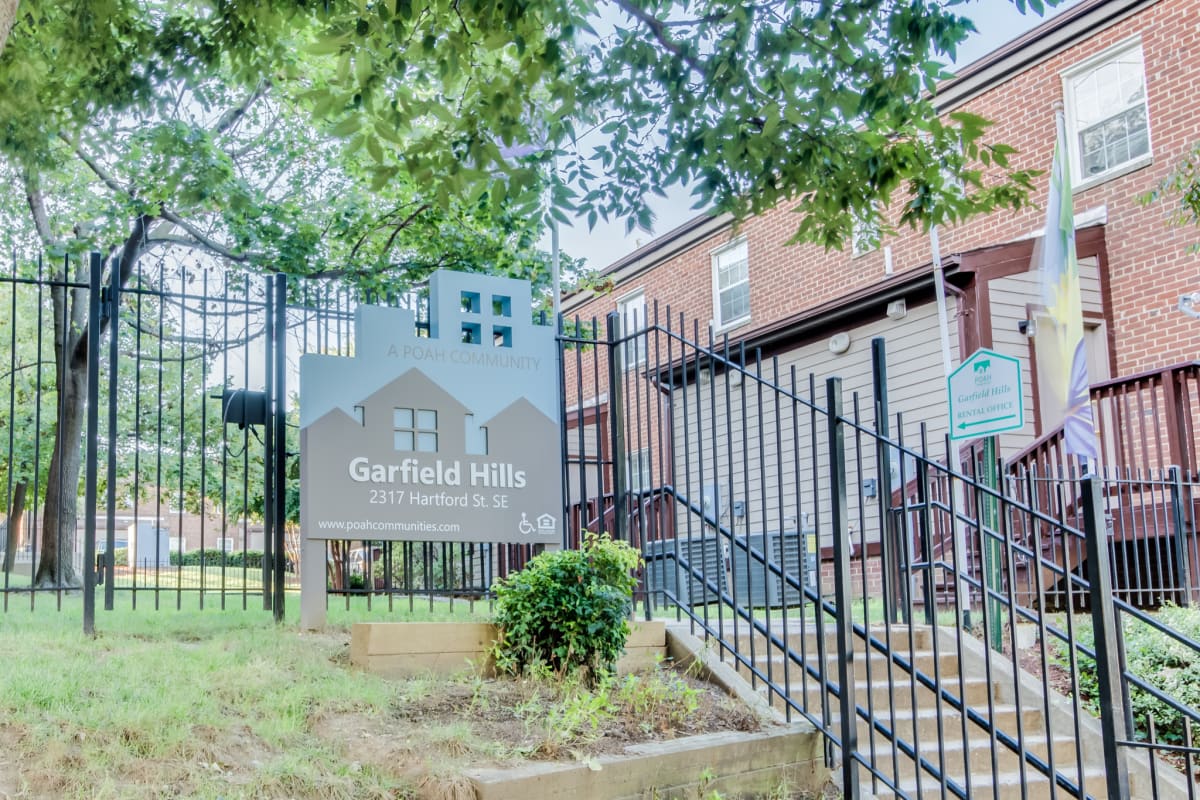 Photos and Video of Pocasset Manor Apartments in Providence, RI